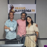 Silvio Tadeu, Cuba e Gislene depois da gravação do Arteculando (Foto: Gabriel Gonçalves - Caixote Digital)